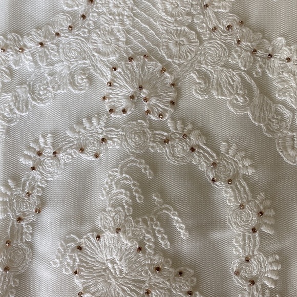 •White House Black Market (WHBM)•Boho Floral Lace Beaded Cami - Picture 9 of 11